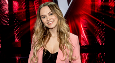 Babynieuws: Demi uit The Voice (Kids) eerste keer moeder geworden